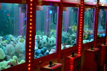 China further restricts gaming by banning minors from arcades during school days